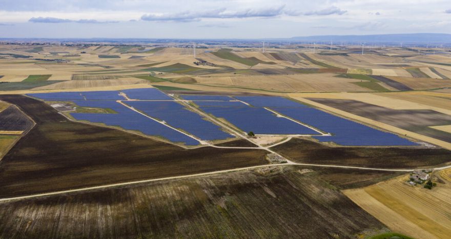 Rinnovabili • più grande parco fotovoltaico d’Italia