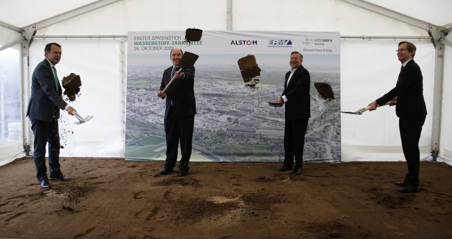 Rinnovabili • stazione di rifornimento di idrogeno