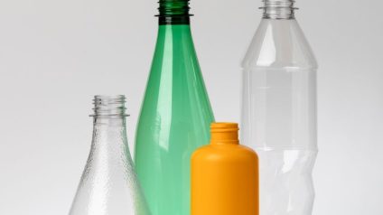 Rinnovabili • riciclo enzimatico della plastica