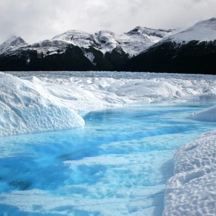 Rinnovabili • Crisi climatica: la Groenlandia si scioglie sotto la pioggia