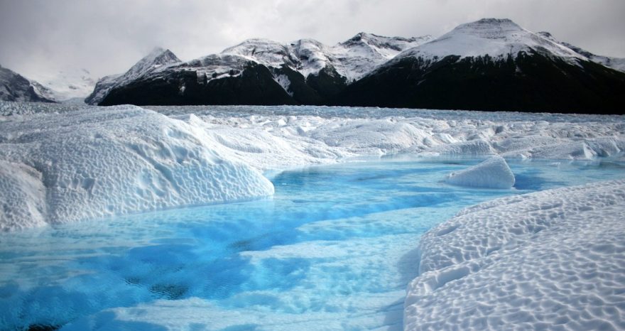 Rinnovabili • Crisi climatica: la Groenlandia si scioglie sotto la pioggia