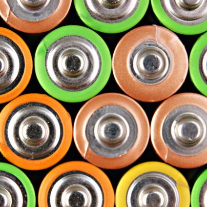 Rinnovabili • Fondo IPCEI: da settembre via a incentivi per batterie e microelettronica