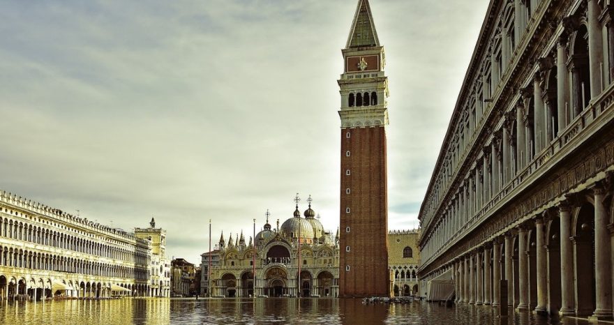 Rinnovabili • Rischio allagamento: perché il climate change può condannare Venezia