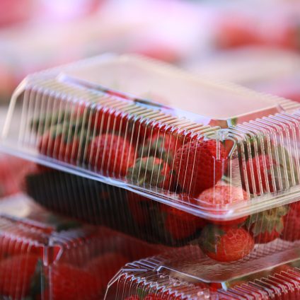 Rinnovabili • Imballaggi in plastica per frutta e verdura