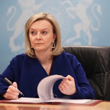 Rinnovabili • Liz Truss: trivelle e fracking, il programma della nuova premier UK