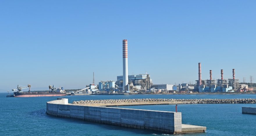 Rinnovabili • Sistema energetico italiano: il 2022 chiuderà con +2% di emissioni