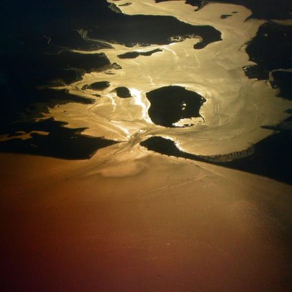 Rinnovabili • Fuoriuscita di petrolio in UK: contaminata l’area protetta di Poole Harbour