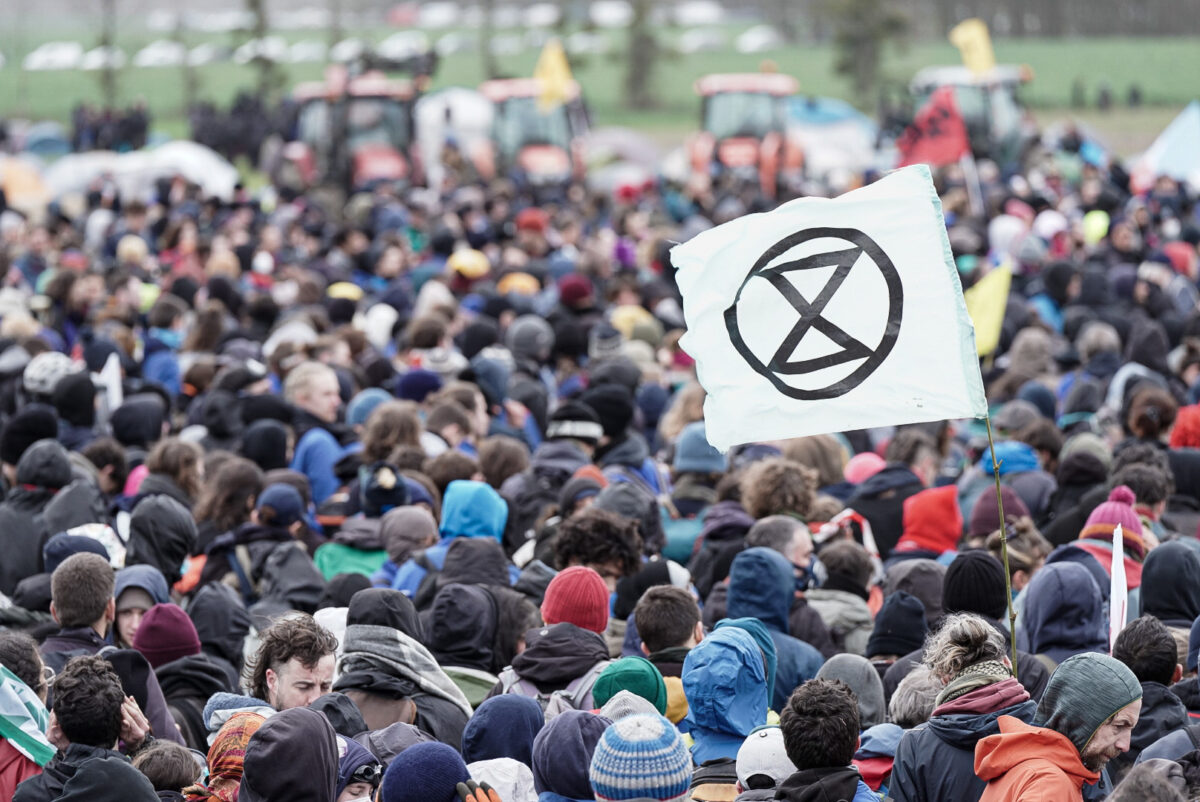 Rinnovabili • Mega bacini irrigui: proteste in Francia contro l’accaparramento dell’acqua