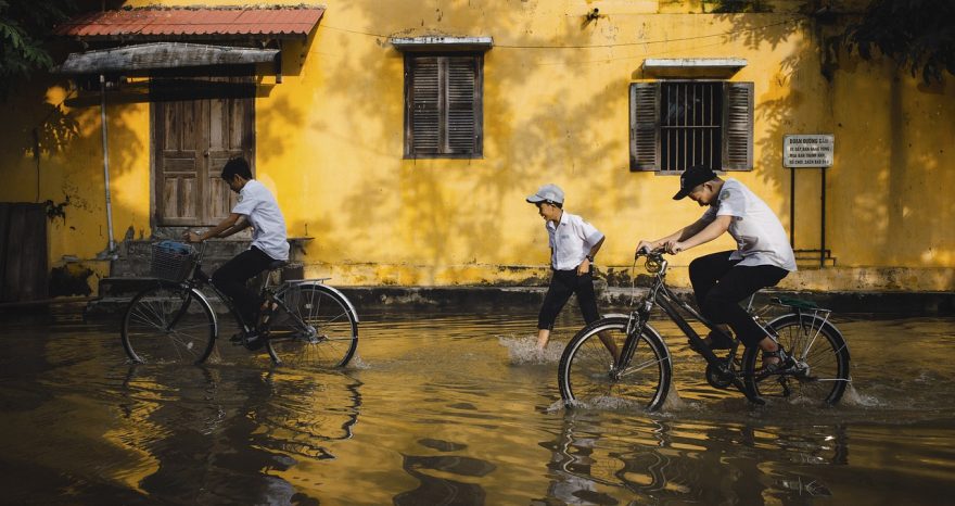 Rinnovabili • Debito e clima: il circolo vizioso che impedisce l’adattamento