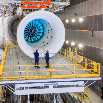 Rinnovabili • Motore aeronautico: Rolls-Royce accende UltraFan, il più efficiente e grande al mondo