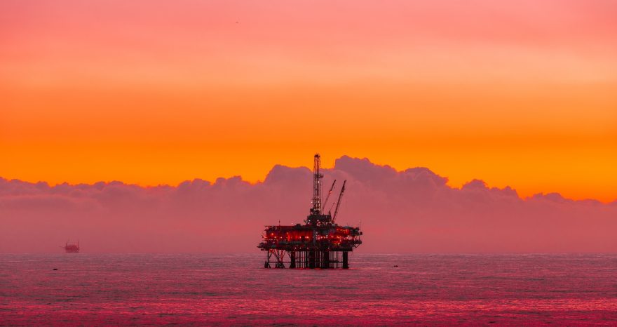 Rinnovabili • Impegni climatici dell’oil&gas: tutti i ritardi delle compagnie fossili