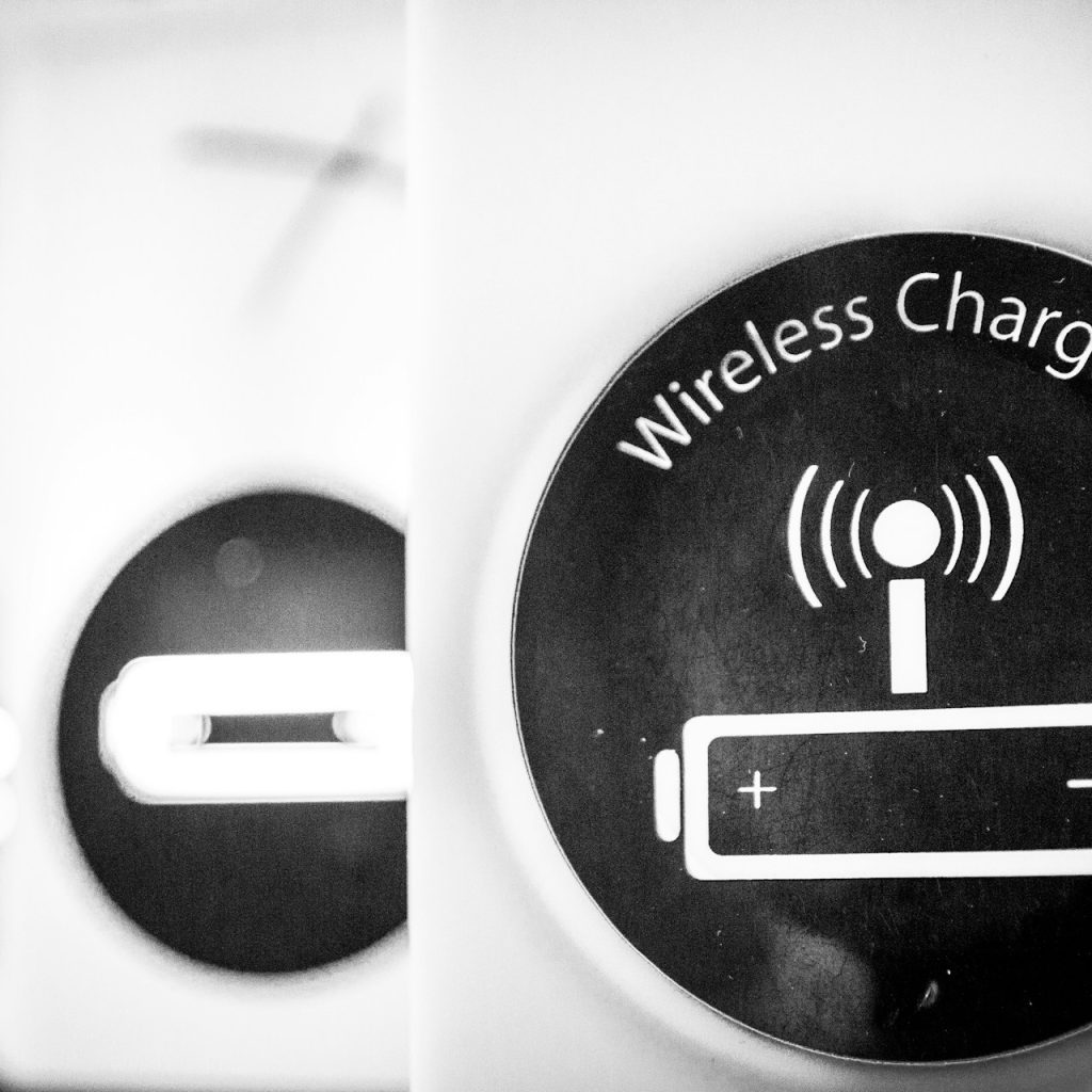 ricarica wireless per auto elettriche