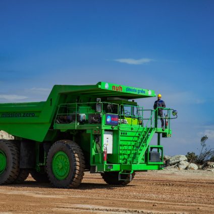 Rinnovabili • Camion per il trasporto di cemento