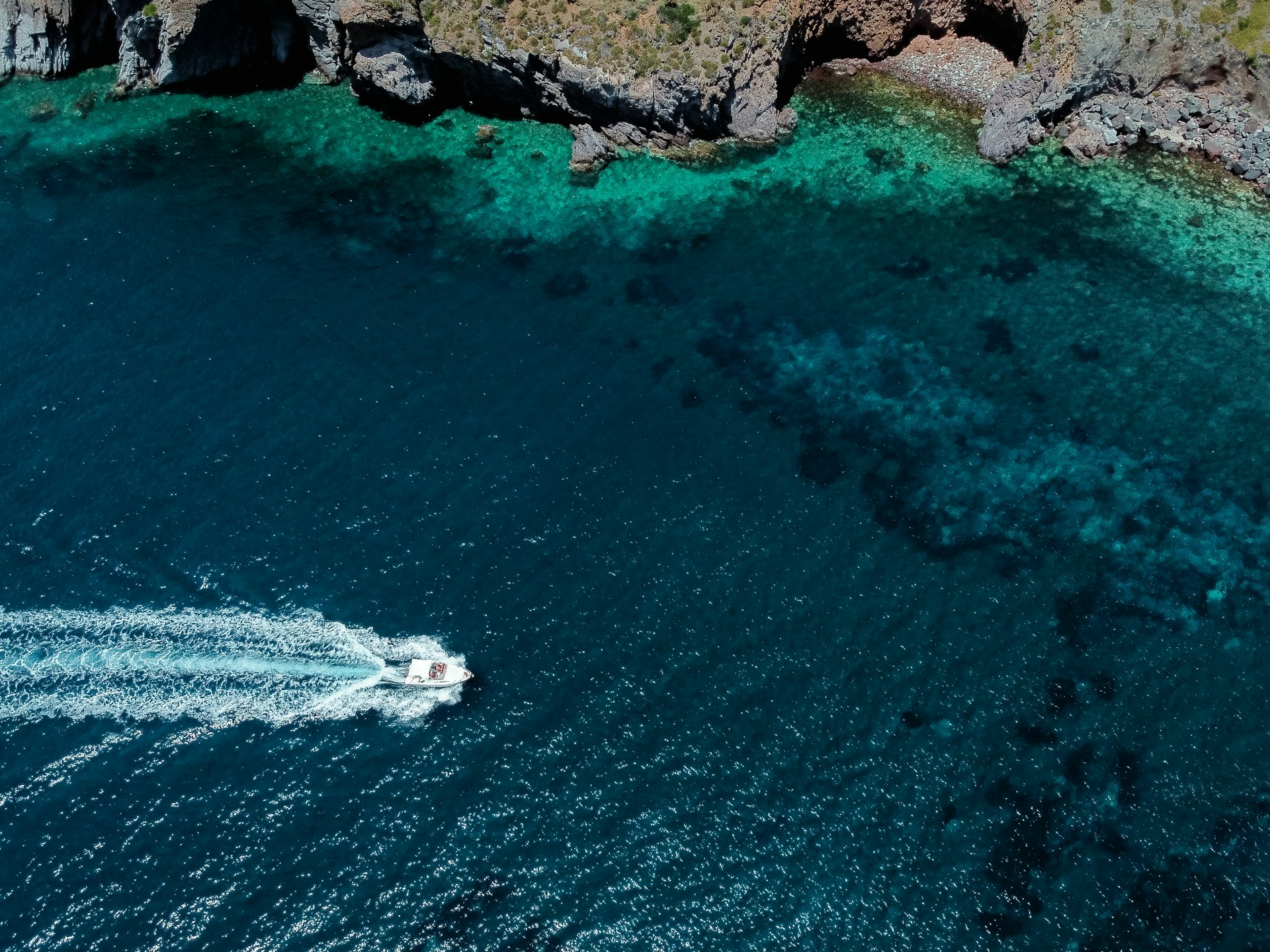 Aree marine protette: 1 su 4 esiste solo sulla carta