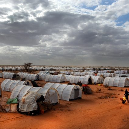 Rinnovabili • Migrazioni per il clima: nel 2050 fino a 216 milioni di sfollati interni