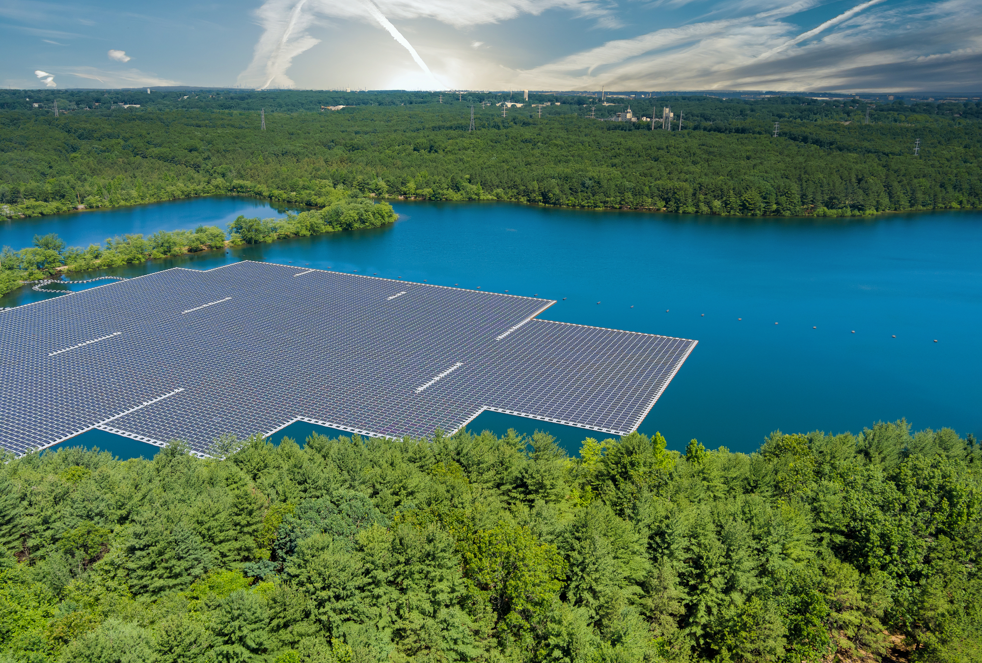 Fotovoltaico galleggiante sui laghi