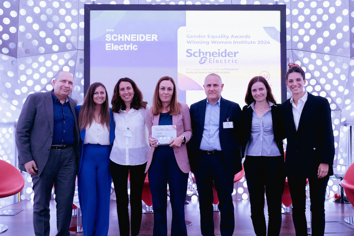 Schneider Electric Italia ottiene la Certificazione per la Parità di Genere