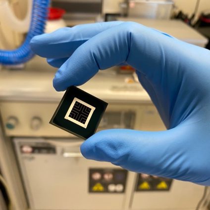 Rinnovabili • Fotovoltaico perovskite-silicio testurizzato, è record di efficienza