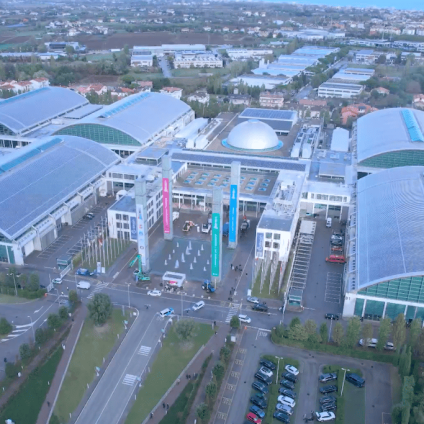 Rinnovabili • Ecomondo 2024, Rimini si trasforma in capitale del green con la manifestazione dedicata all’economia circolare