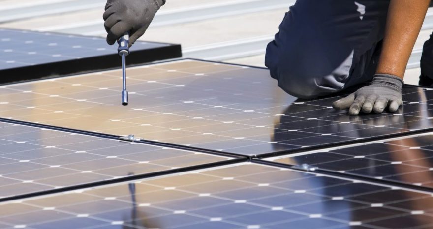 Rinnovabili • Il fotovoltaico europeo rallenta, nel 2024 installati 65,5 GW di impianti