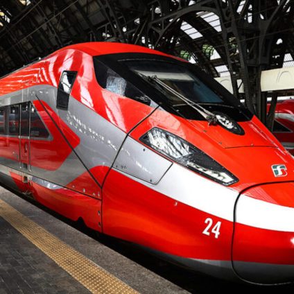 Rinnovabili • Treni, piano da 100 miliardi di euro del Gruppo Fs: sostenibilità, efficienza, puntualità