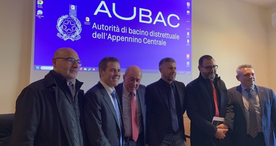 Rinnovabili • Crisi idrica laghi Albano e Nemi: Aubac presenta il piano di interventi urgenti