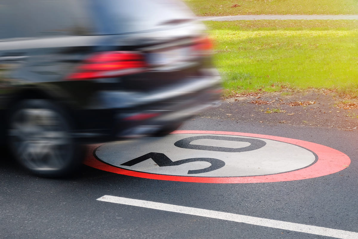 Rinnovabili • Città 30: 1 anno di limite a 30 km/h a Bologna