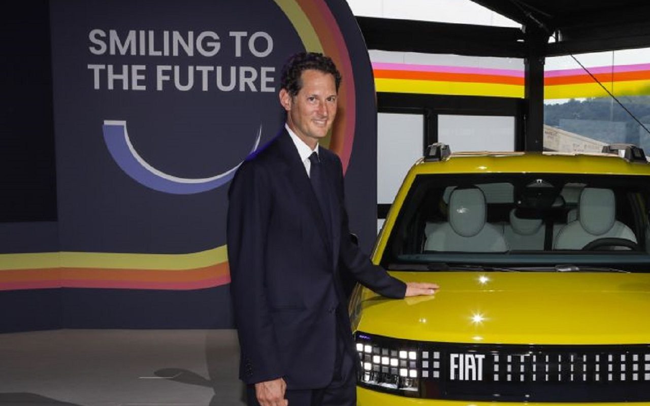 Stellantis, John Elkann in audizione alla Camera e Fiat lancia Grande Panda