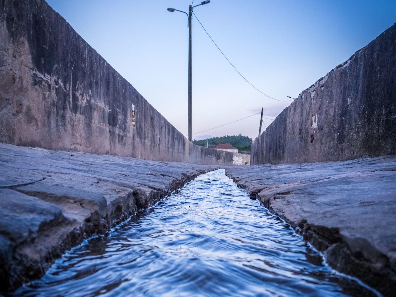 Inquinamento ambientale, contaminazione Eschirichia Coli nel canale di Quarto, nella Terra dei Fuochi