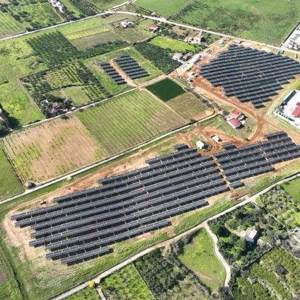 Rinnovabili • RWE mette in esercizio il suo primo parco fotovoltaico in Italia e punta sul bifacciale