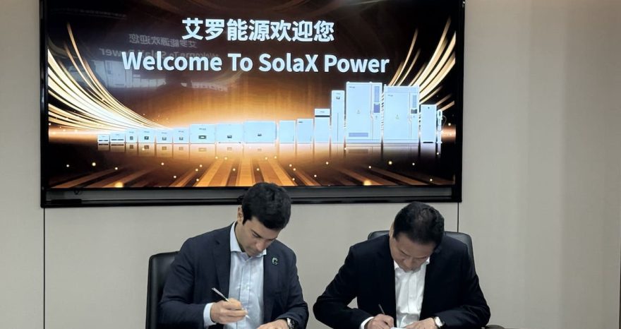 Rinnovabili • SHARE di Rinnovabili sigla una partnership con SolaX Power