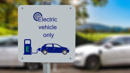 Rinnovabili • Auto elettriche, ecco i 5 luoghi comuni da sfatare