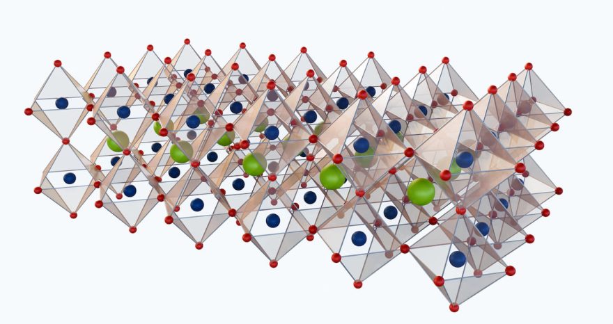 Rinnovabili • La biomassa di scarto dà una mano all'efficienza delle celle ibride in perovskite