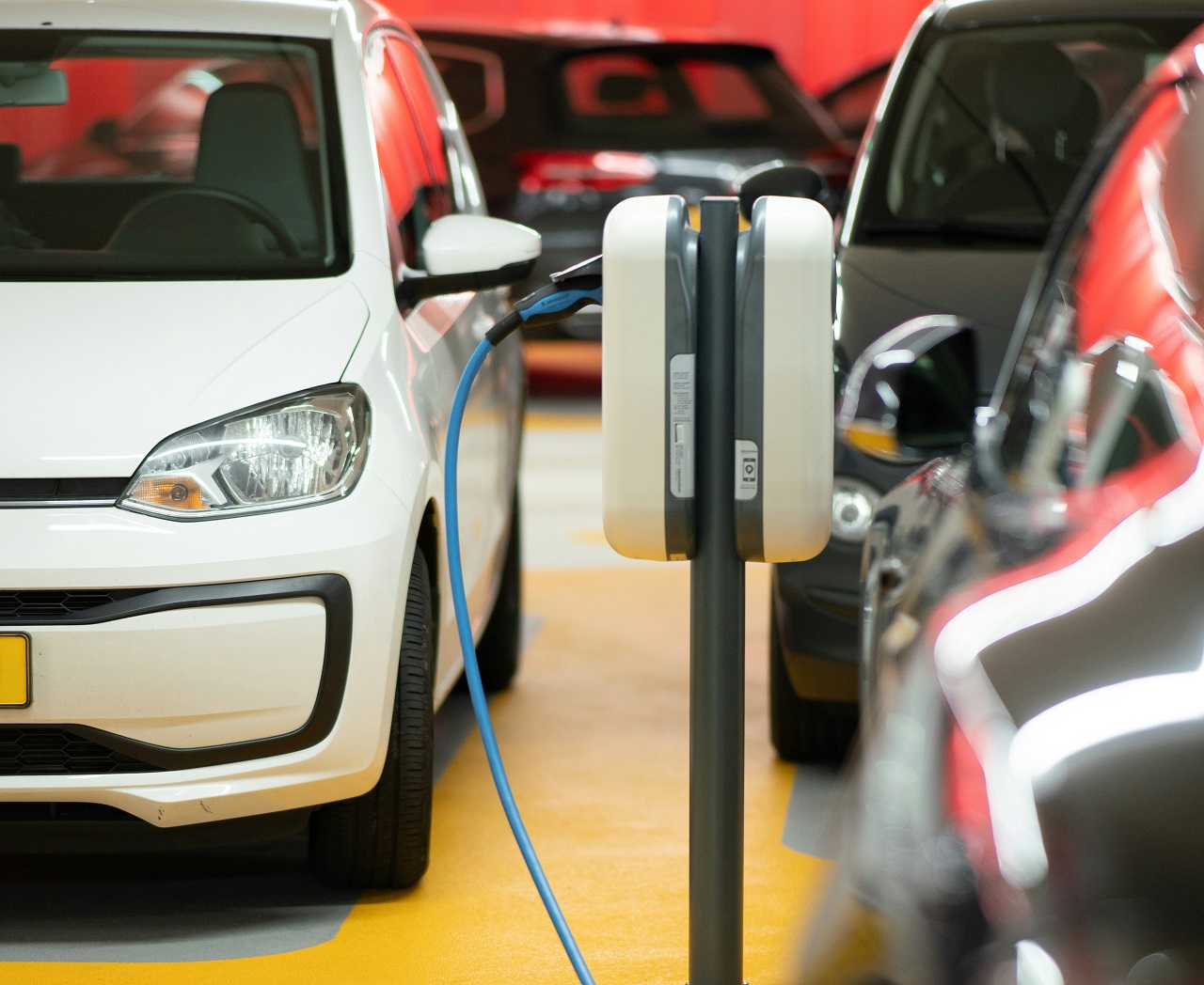 Boom vendita auto elettriche a gennaio: ecco la top ten