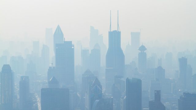 Rinnovabili • Inquinamento atmosferico: solo 7 paesi nei limiti OMS per PM2.5