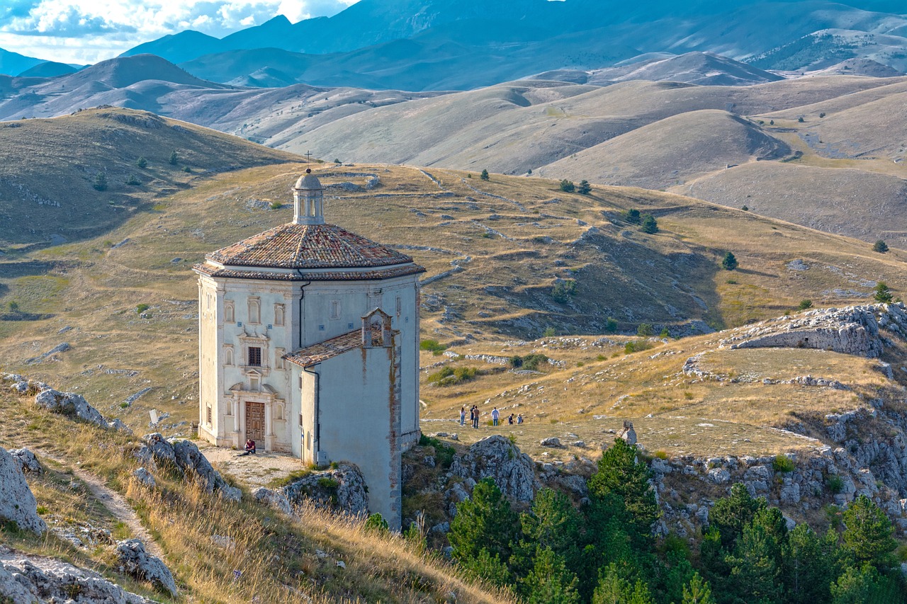 Rinnovabili • Il Consiglio regionale dell'Abruzzo approva la Legge Aree Idonee FER