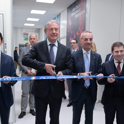 Rinnovabili • Made in Italy spaziale: nuova linea per il fotovoltaico a tripla giunzione di CESI